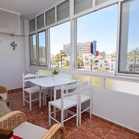 Daire Ref 291 Con Terraza Y Piscina Cerca De La Playa Benalmádena
